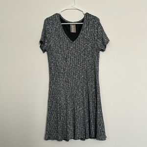 Dolan Left Coast Collection Sweater Dress Short Sleeve
